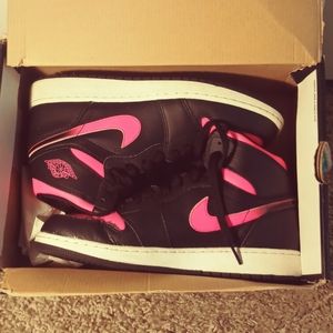 Air Jordan 1 Retro High GG sneakers